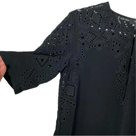 Theory Eyelet Top Blouse Womens Small Black Embroidered Shirt Tunic Short Sleeve - Picture 3 of 13